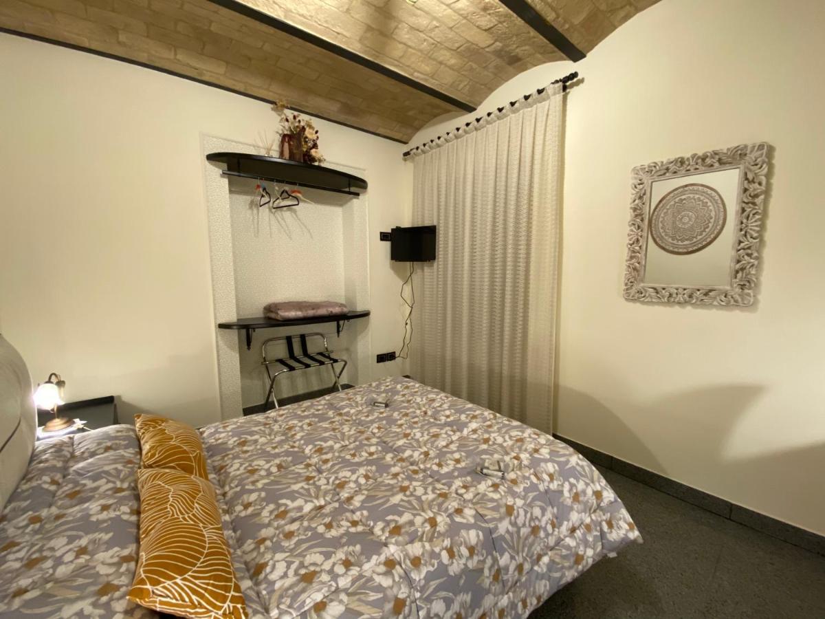 B&B Terrazza Sul Borgo Mogliano Esterno foto